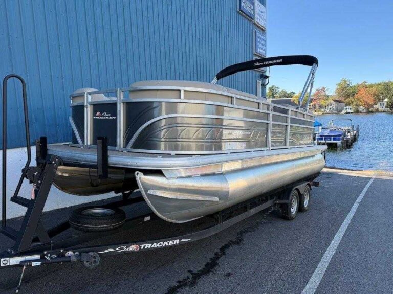 2024 Suntracker 20DLX US-BUJ20626F324 [photo 1]